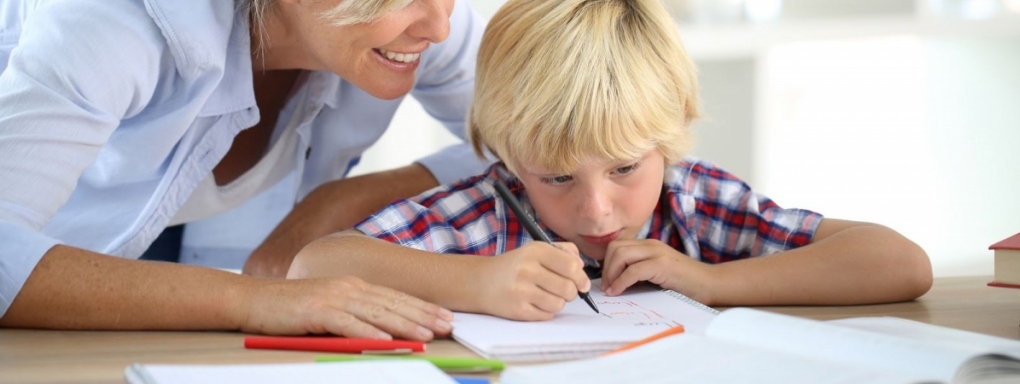 Nauka w domu - jak zmobilizować dziecko i pomóc mu w nauce?